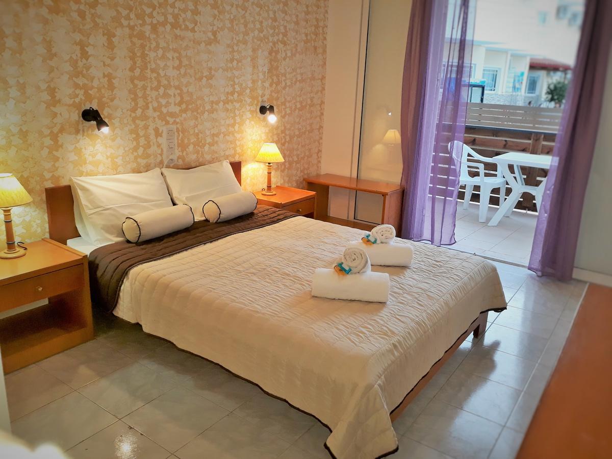 Holidays Studios & Apartments Laganas Exterior foto